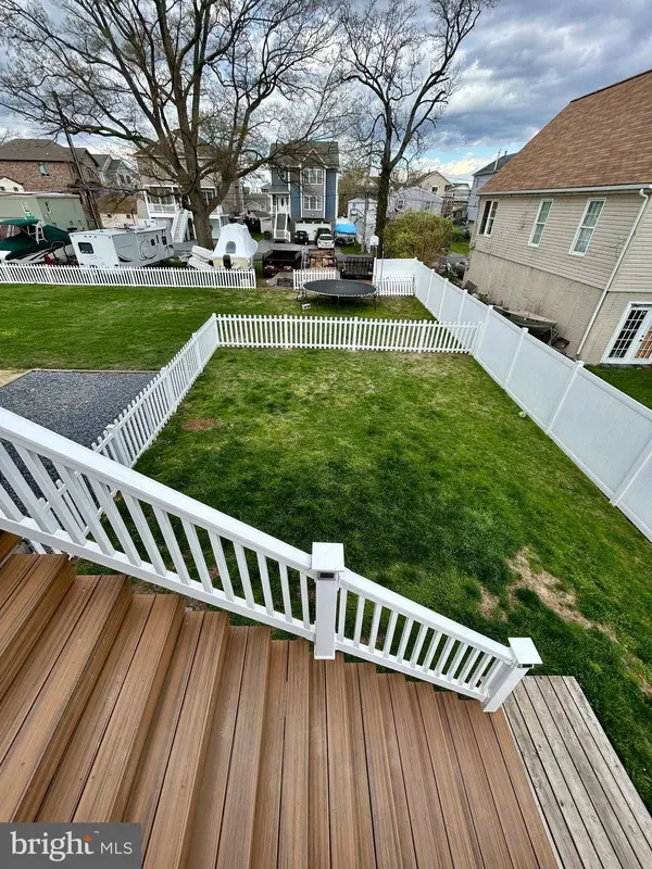 9031 HINTON AVE, Baltimore, MD 21219
