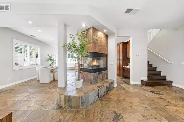 1029 Vista Oak PL, Chula Vista, CA 91910