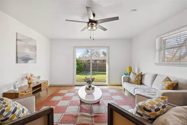 5612 NW 62nd ST, Warr Acres, OK 73122