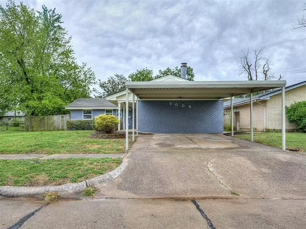 3008 Overland DR, Del City, OK 73115