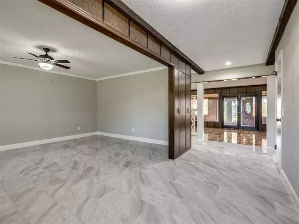 12924 Green Valley DR, Oklahoma City, OK 73120