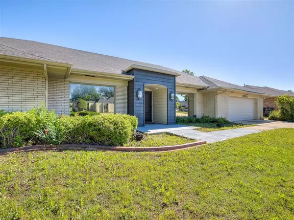 12924 Green Valley DR, Oklahoma City, OK 73120