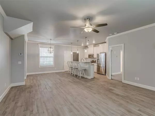 3713 Andrew CT, Norman, OK 73072