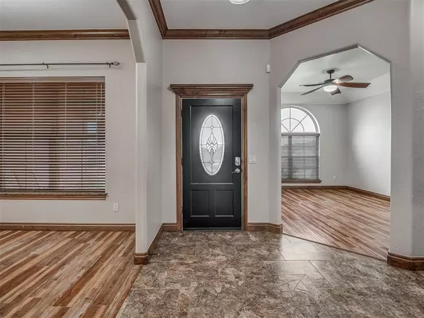 15301 SE 41st ST, Choctaw, OK 73020