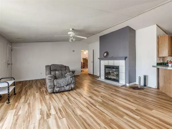 11550 Timber TRL, Lexington, OK 73051