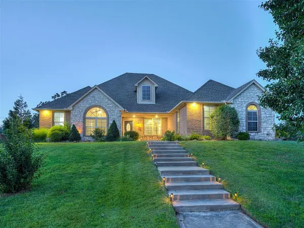 15301 SE 41st ST, Choctaw, OK 73020