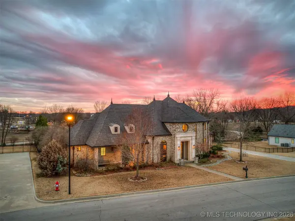 3306 W 68th ST, Tulsa, OK 74132