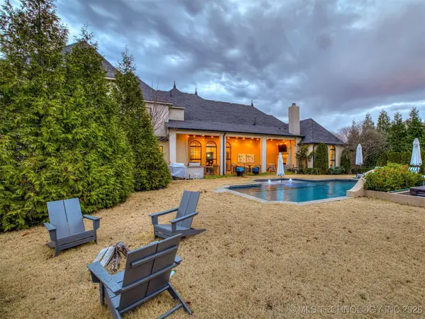 3306 W 68th ST, Tulsa, OK 74132