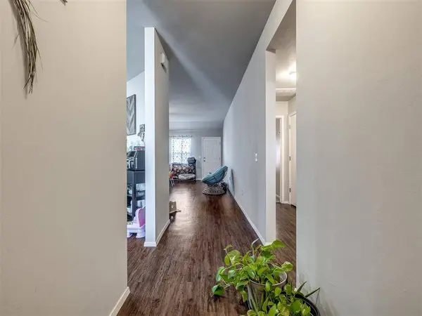 8021 NW 75th ST, Oklahoma City, OK 73132