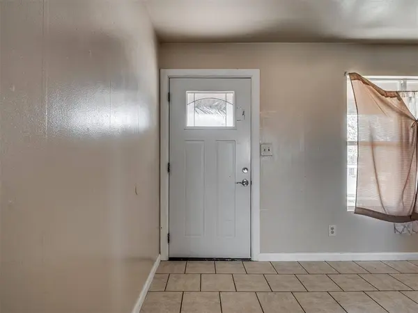 2905 SW 40th ST, Oklahoma City, OK 73119