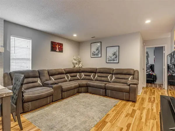 1205 SW 81st ST, Oklahoma City, OK 73139