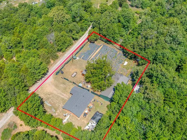 20239 Bern LN, Tecumseh, OK 74873