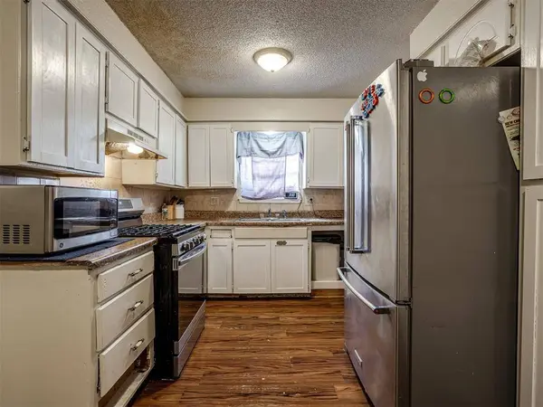 1016 Willow Brook DR, Midwest City, OK 73110
