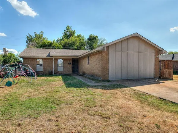 1016 Willow Brook DR