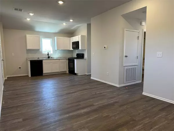 1029 Blue Ridge DR, Purcell, OK 73080