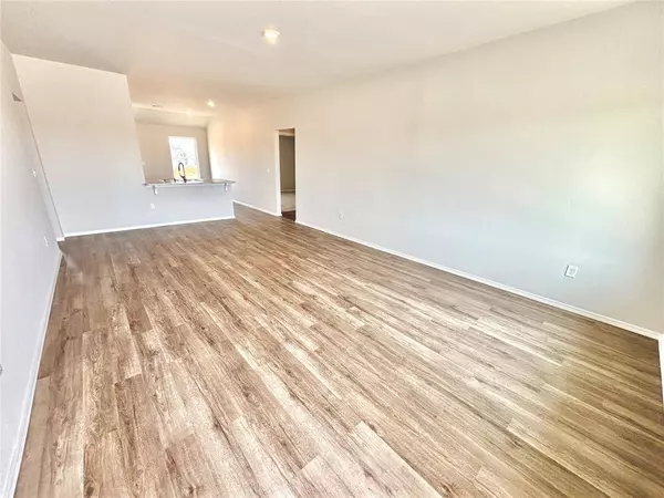 13427 Huckleberry LN, Mcloud, OK 74851