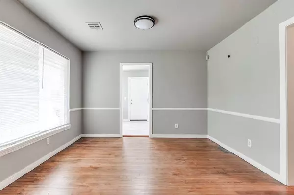 1304 NE 43rd ST, Oklahoma City, OK 73111