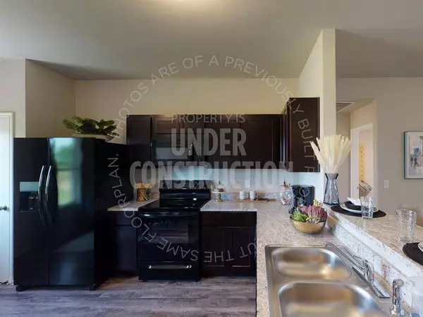 13366 Mulberry CIR, Mcloud, OK 73065