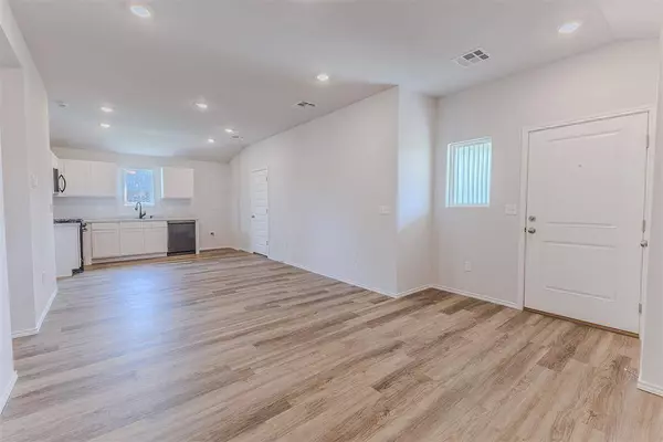 12004 N Dewey AVE, Oklahoma City, OK 73114