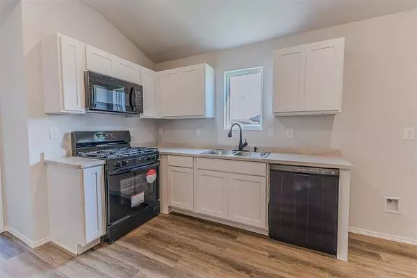 12004 N Dewey AVE, Oklahoma City, OK 73114