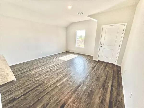 43107 Wagon TRL, Shawnee, OK 74804