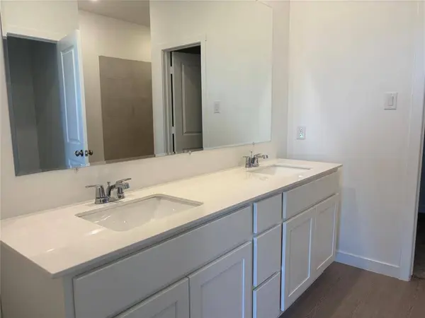 9101 SW 19th ST, Oklahoma City, OK 73128