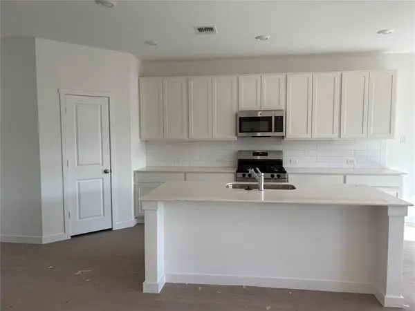 9008 SW 19th ST, Oklahoma City, OK 73128