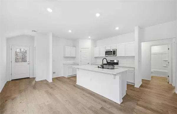 10421 Little Blue LN, Oklahoma City, OK 73131