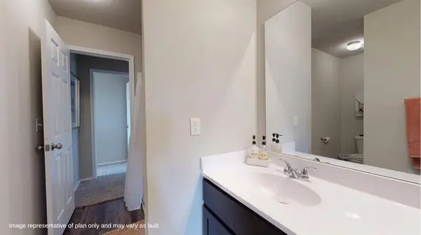 10033 SW 39th ST, Mustang, OK 73064