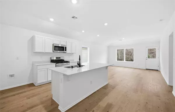 1212 South Brook DR, Purcell, OK 73080