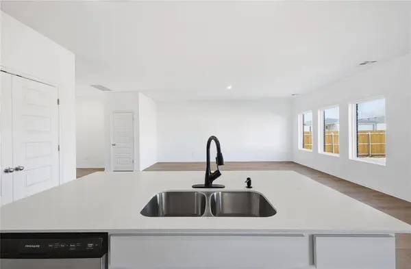 9321 NW 129th ST, Yukon, OK 73099