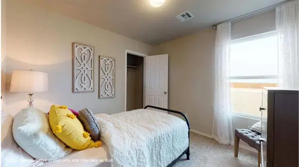 10028 SW 38th ST, Mustang, OK 73064