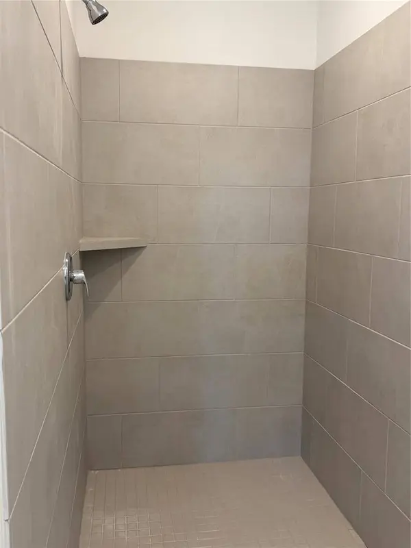 9000 SW 19th ST, Oklahoma City, OK 73128