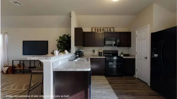 6208 Western Redbud TRL, Edmond, OK 73034