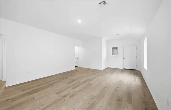 10405 Little Blue LN, Oklahoma City, OK 73131