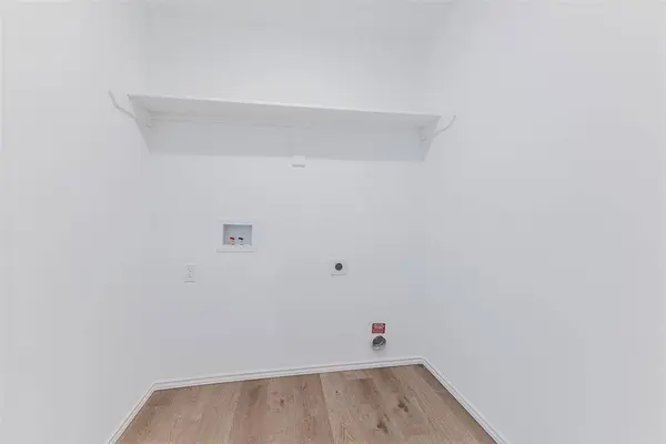 4270 Winding BRK, Harrah, OK 73045