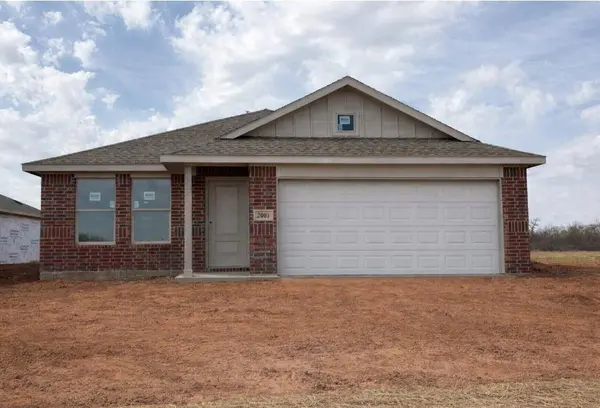 2001 Chestnut Oak CT, Mustang, OK 73128
