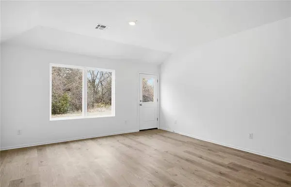 12832 Torretta WAY, Yukon, OK 73099