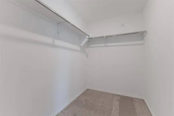 1112 Sunflower LN, Newcastle, OK 73065