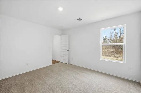 1108 Colt DR, Guthrie, OK 73044