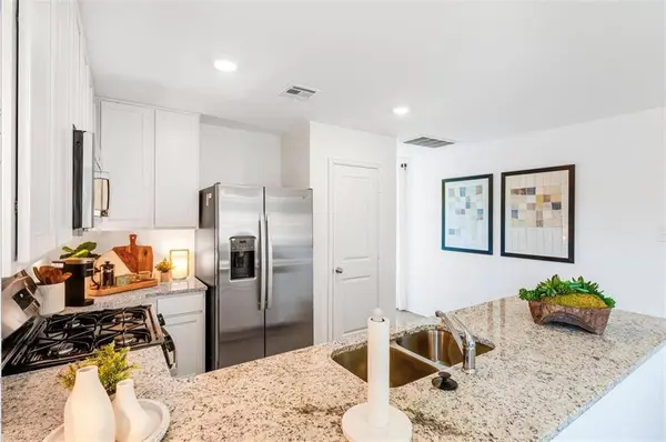 2008 Delphine DR, Norman, OK 73071