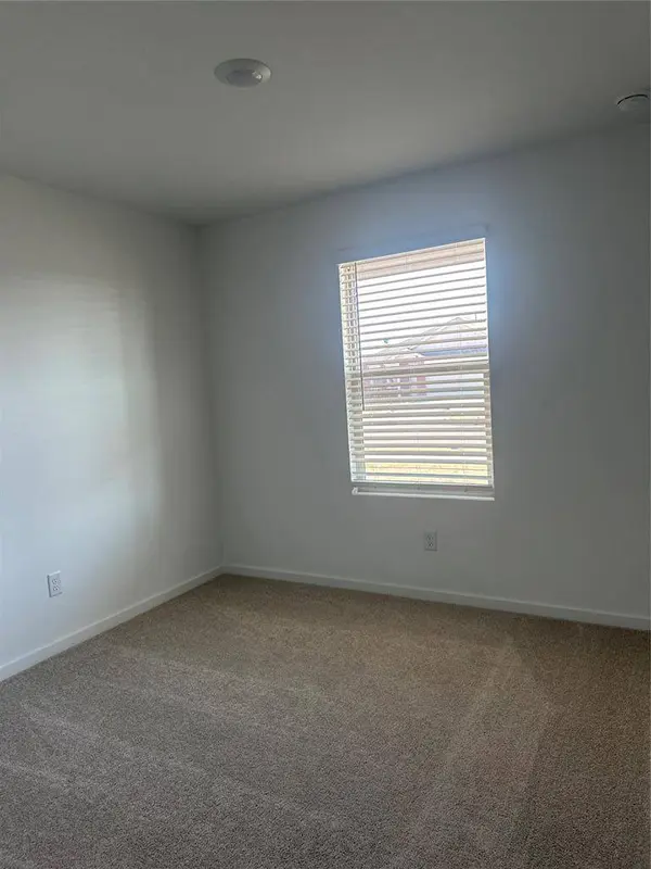 9721 NW 124th ST, Yukon, OK 73099