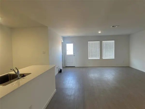 9721 NW 124th ST, Yukon, OK 73099