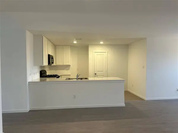 9721 NW 124th ST, Yukon, OK 73099