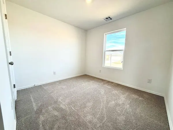 600 Hillsboro DR, Noble, OK 73068