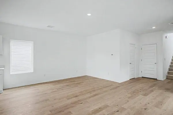 3624 Maggie RD, Mustang, OK 73064