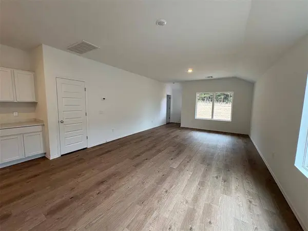 1115 Colt DR, Guthrie, OK 73044