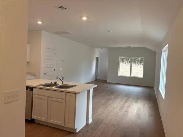 1115 Colt DR, Guthrie, OK 73044