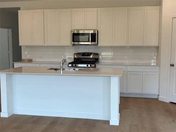 9221 SW 19th ST, Oklahoma City, OK 73128