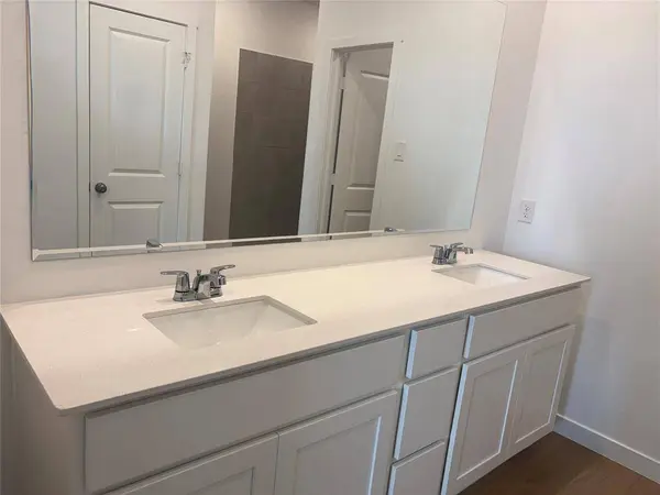 9005 SW 19th ST, Oklahoma City, OK 73128